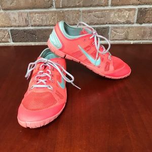 Nike Training Shoes Women’s Sz 6.5
